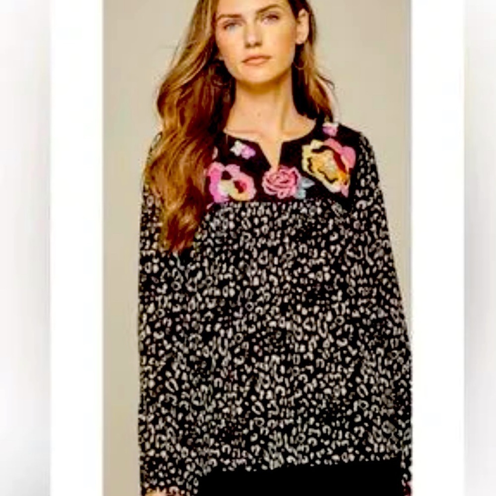 Savanna Jane Leopard‎ Print Crepe Floral Embroidered Blouse Top - Size L